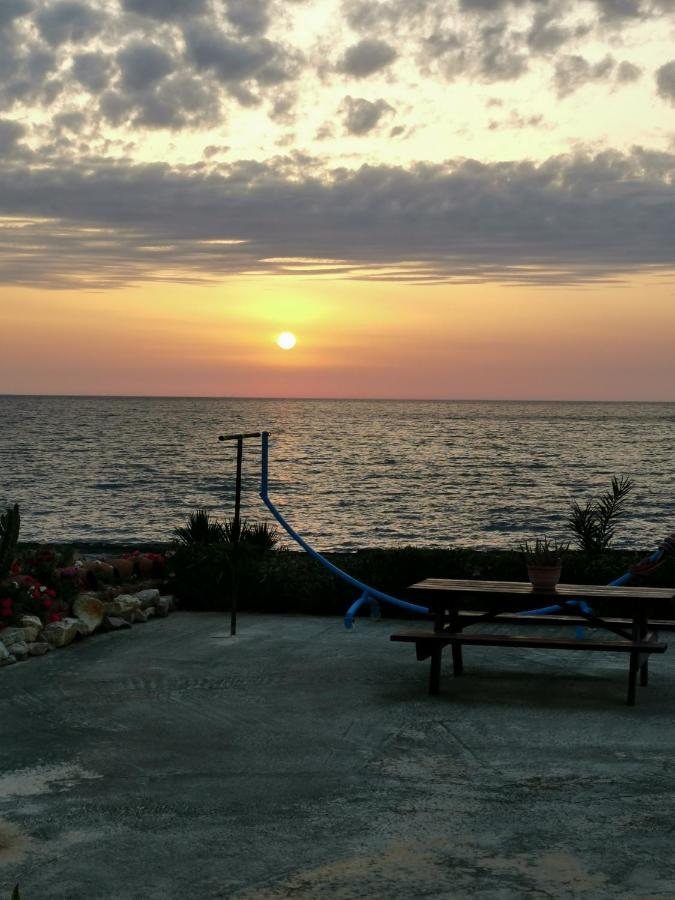 Anastasia Apartment Agia Marina  Exterior photo